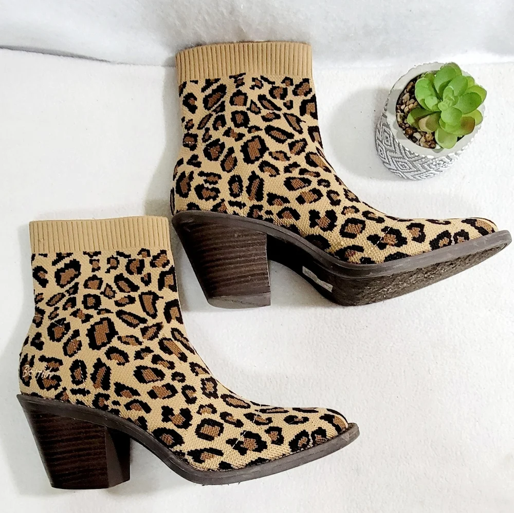 Blowfish Leopard Print Pull-On Block Heel Sock Ankle Booties Size 11 - Picture 3 of 12